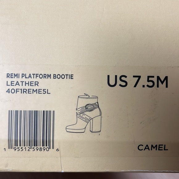 Remi Platform Bootie Leather - Picture 5 of 7